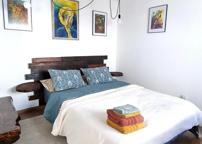 House Of Arts Pensión 3*